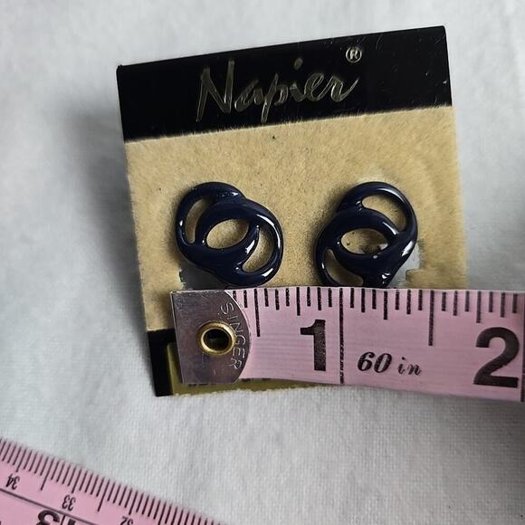 Napier Black Oval & Blue Circles Set of 2 VTG Costume Earrings Screw Clip On - Picture 10 of 11